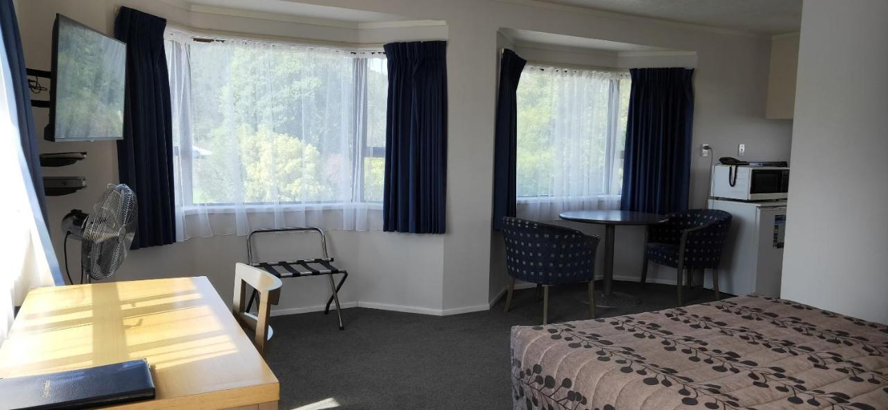Cypress Court Motel Whangarei Exteriör bild